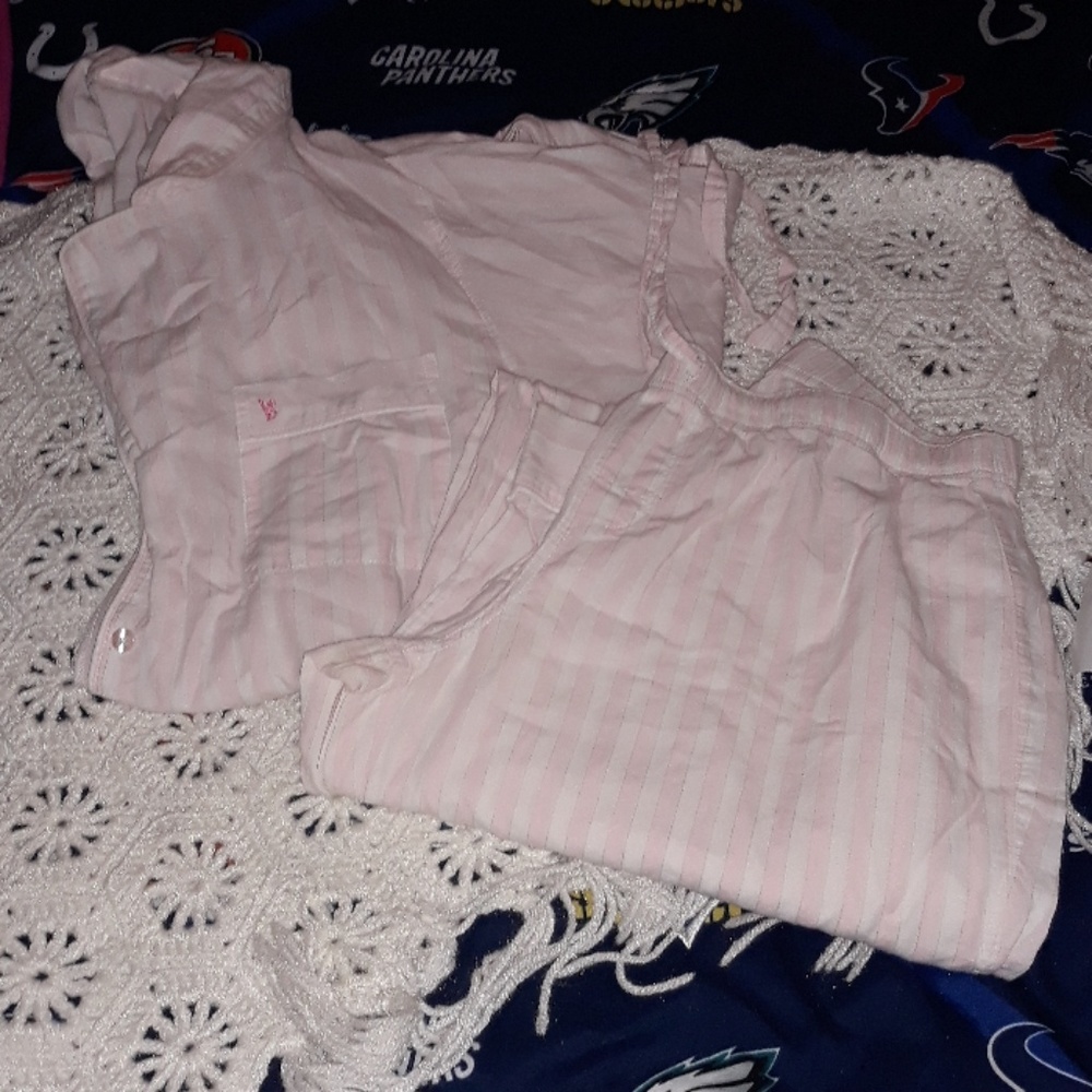 VICTORIA'S SECRET PAJAMA SET EUC